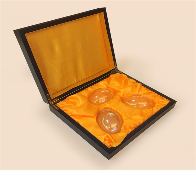 化(huà)妝品彩(cai)盒（可定(ding)制）